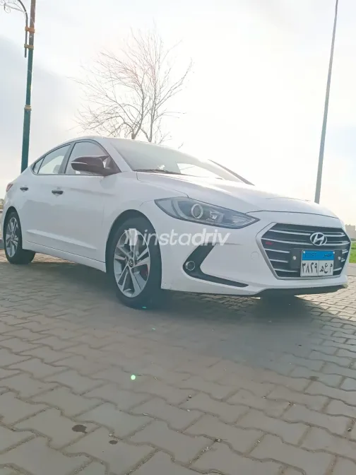 Hyundai I10 2016 White Automatic Used for Sale in Greater Cairo ( Cairo + Giza) - 3