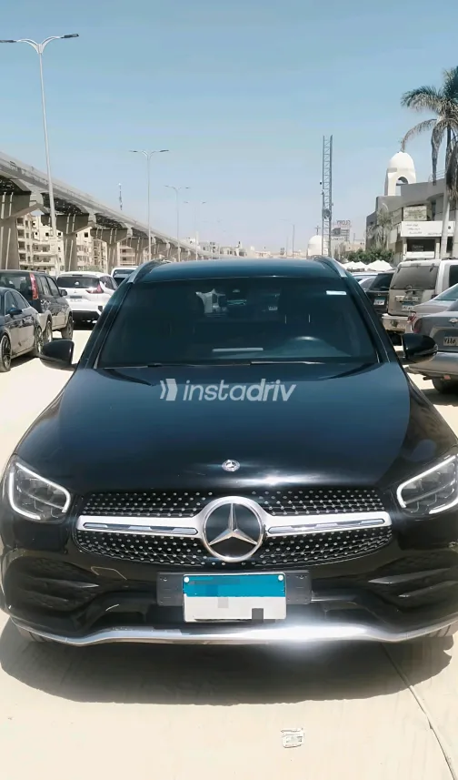 مرسيدس GLC 200 2020 أسود أوتوماتيك مستعملة للبيع في القاهرة الكبرى ( القاهرة - الجيزة) - 9