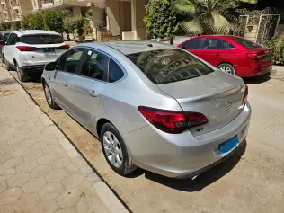 اوبل أسترا 2021 فضي أوتوماتيك مستعملة للبيع في القاهرة الكبرى ( القاهرة - الجيزة)
