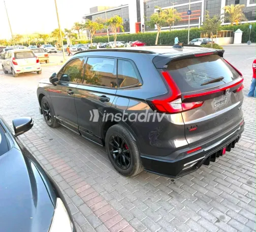 هوندا CRV 2025 رمادي غامق أوتوماتيك مستعملة للبيع في القاهرة الكبرى ( القاهرة - الجيزة) - 2
