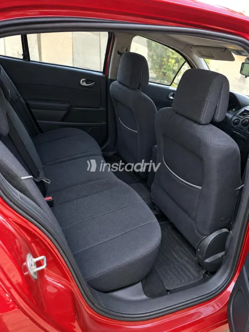 Renault Megane 2005 Red Automatic Used for Sale in Greater Cairo ( Cairo + Giza) - 3