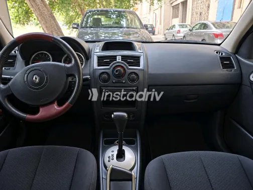 Renault Megane 2005 Red Automatic Used for Sale in Greater Cairo ( Cairo + Giza) - 5