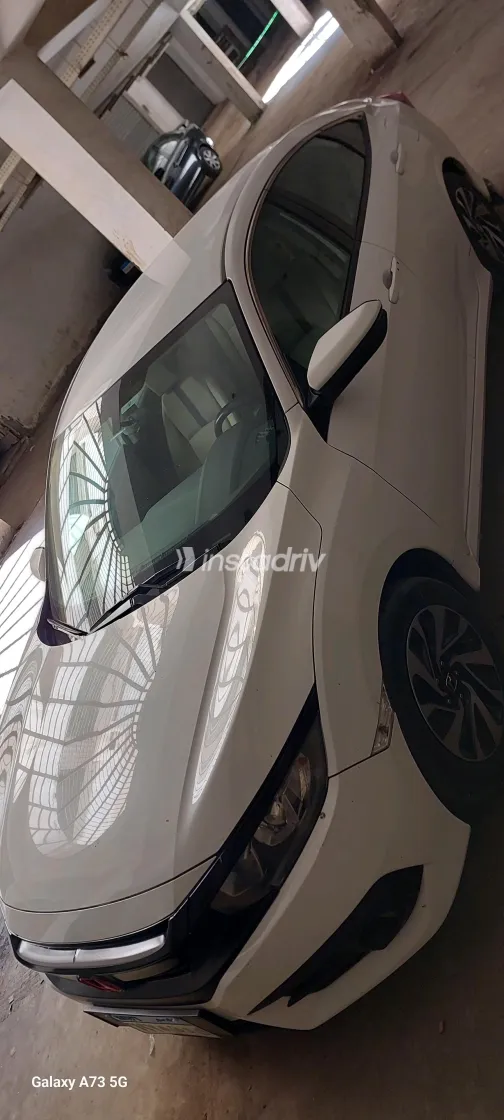 Honda Civic 2017 White Automatic Used for Sale in Greater Cairo ( Cairo + Giza) - 3