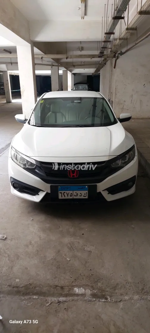 Honda Civic 2017 White Automatic Used for Sale in Greater Cairo ( Cairo + Giza) - 10