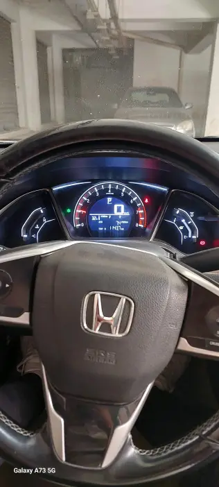 Honda Civic 2017 White Automatic Used for Sale in Greater Cairo ( Cairo + Giza)
