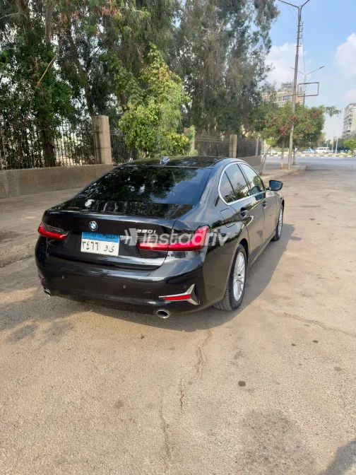 BMW 320 2020 Black Automatic Used for Sale in Greater Cairo ( Cairo + Giza) - 9