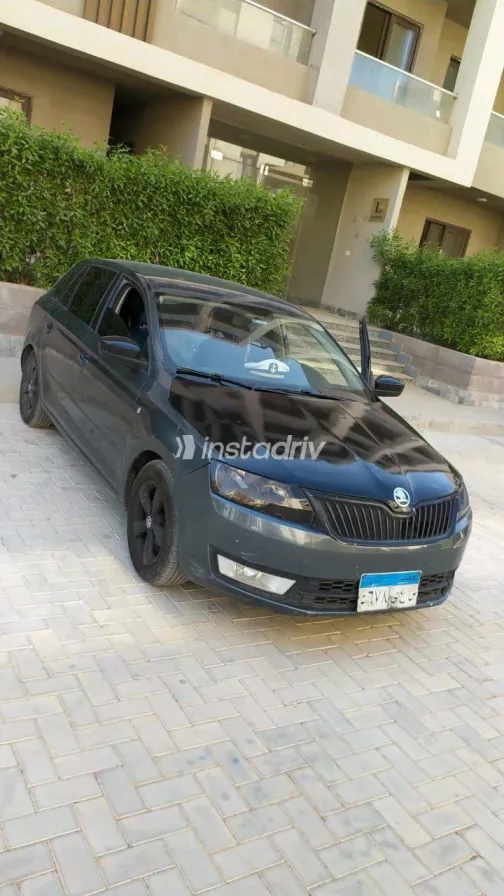 Skoda Rapid 2015 Dark Gray Automatic Used for Sale in Greater Cairo ( Cairo + Giza) - 2