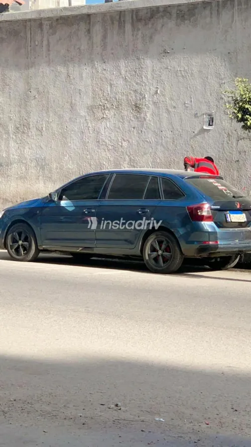 Skoda Rapid 2015 Dark Gray Automatic Used for Sale in Greater Cairo ( Cairo + Giza) - 5