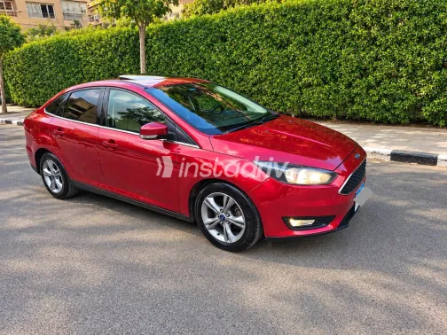 Ford Focus 2018 Red Automatic Used for Sale in Greater Cairo ( Cairo + Giza) - 4