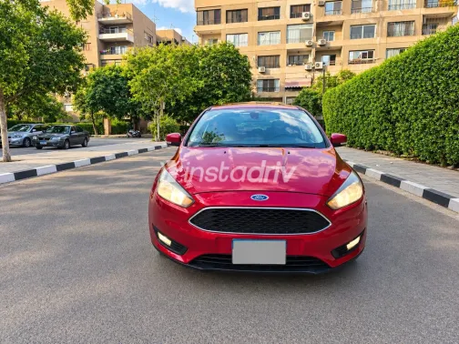 Ford Focus 2018 Red Automatic Used for Sale in Greater Cairo ( Cairo + Giza) - 5