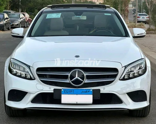 Mercedes C 180 2020 White Automatic Used for Sale in Greater Cairo ( Cairo + Giza) - 7