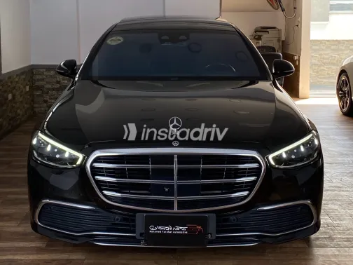 Mercedes S 450 2023 Black Automatic Used for Sale in Greater Cairo ( Cairo + Giza) - 6