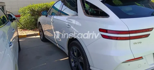 Hyundai Genesis 2024 White Automatic Used for Sale in Greater Cairo ( Cairo + Giza) - 4