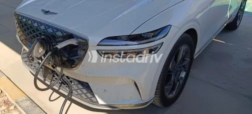 Hyundai Genesis 2024 White Automatic Used for Sale in Greater Cairo ( Cairo + Giza) - 8