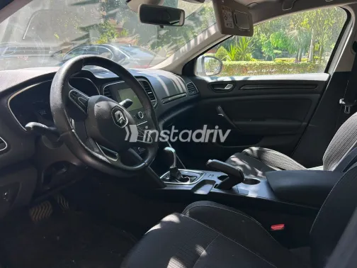 Renault Megane 2017 White Automatic Used for Sale in Greater Cairo ( Cairo + Giza) - 3