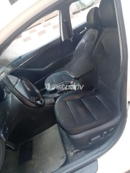 Kia K3 2013 White Automatic Used for Sale in Mansoura - 4