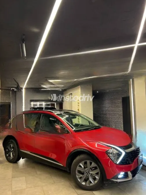 Kia Sportage 2023 Red Automatic Used for Sale in Cairo - 2