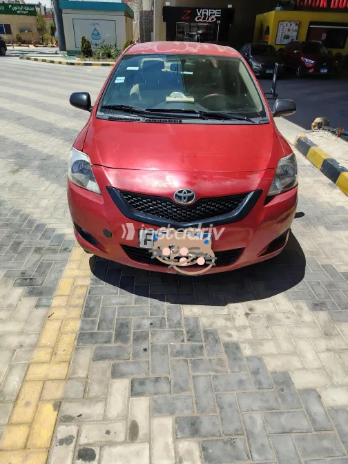 Toyota Yaris 2008 White Automatic Used for Sale in Greater Cairo ( Cairo + Giza) - 4
