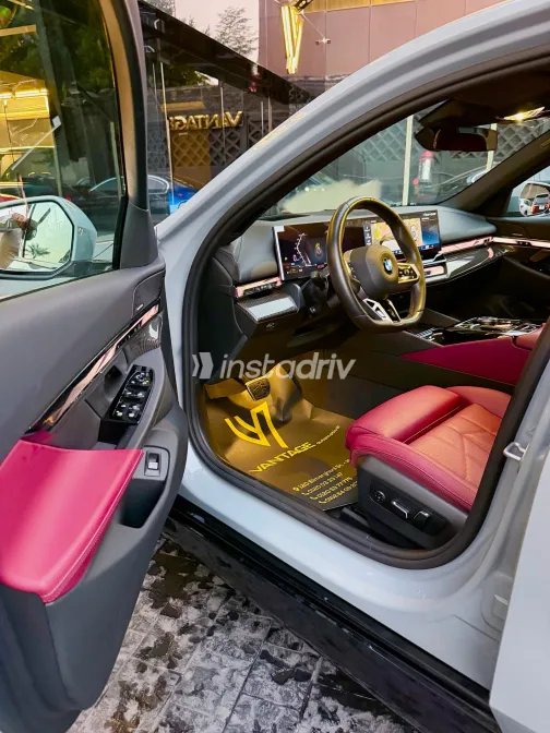 BMW 520 2026 Gray Automatic Used for Sale in Greater Cairo ( Cairo + Giza) - 9