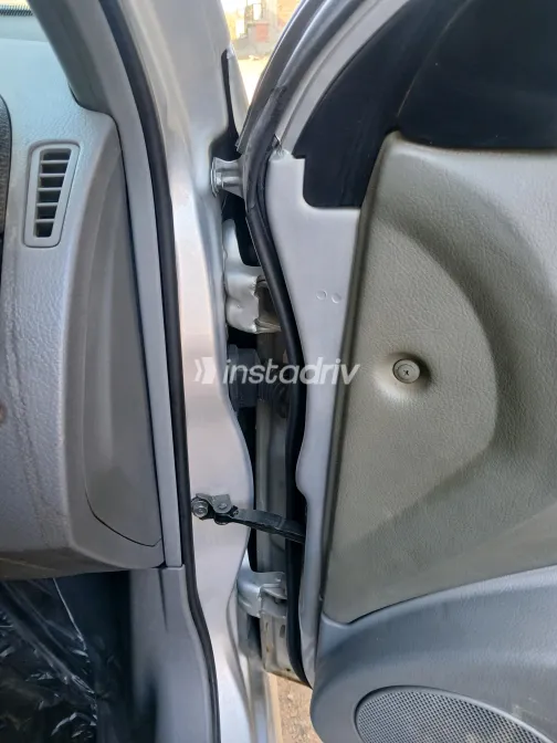 Daewoo Lacetti 2007 Silver Automatic Used for Sale in Greater Cairo ( Cairo + Giza) - 10