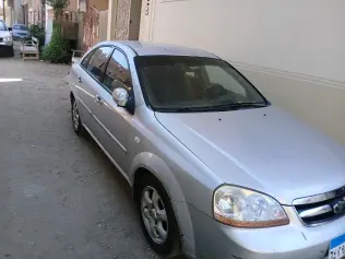 Daewoo Lacetti 2007 Silver Automatic Used for Sale in Greater Cairo ( Cairo + Giza)
