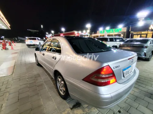 Mercedes C 180 2003 Silver Automatic Used for Sale in Greater Cairo ( Cairo + Giza) - 1
