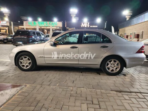 Mercedes C 180 2003 Silver Automatic Used for Sale in Greater Cairo ( Cairo + Giza) - 10