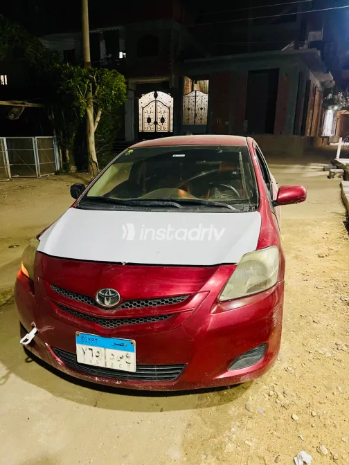 Toyota Yaris 2007 Red Manual Used for Sale in Greater Cairo ( Cairo + Giza) - 7