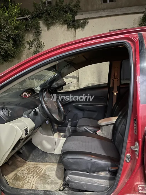 Toyota Yaris 2007 Red Manual Used for Sale in Greater Cairo ( Cairo + Giza) - 8
