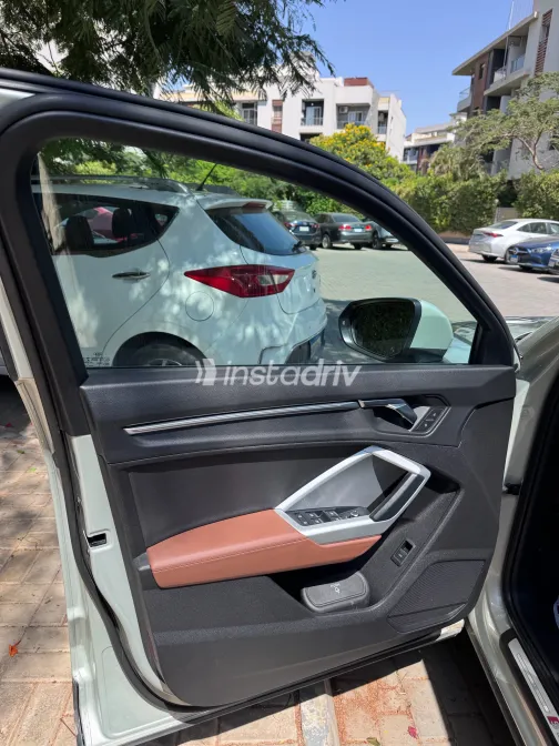 Audi Q3 2021 Beige Automatic Used for Sale in Greater Cairo ( Cairo + Giza) - 6
