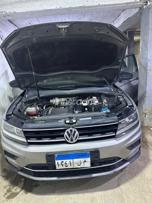Volkswagen Tiguan 2020 Silver Automatic Used for Sale in Greater Cairo ( Cairo + Giza) - 2