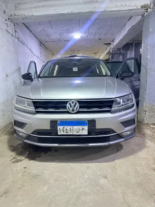 Volkswagen Tiguan 2020 Silver Automatic Used for Sale in Greater Cairo ( Cairo + Giza)