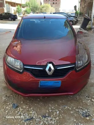 Renault Sandero 2016 Red Automatic Used for Sale in Maadi