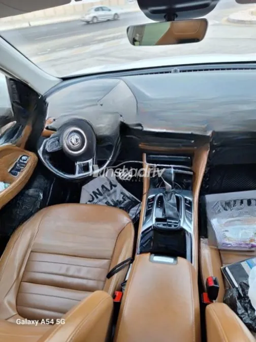 MG HS 2021 White Automatic Used for Sale in Cairo - 3