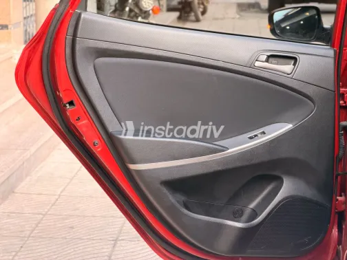 Hyundai Accent RB 2021 Red Automatic Used for Sale in Greater Cairo ( Cairo + Giza) - 2