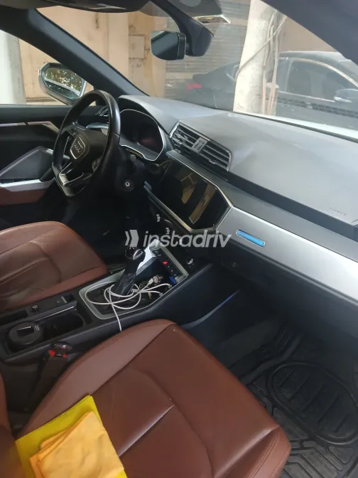 Audi Q3 2022 Silver Automatic Used for Sale in Greater Cairo ( Cairo + Giza) - 4
