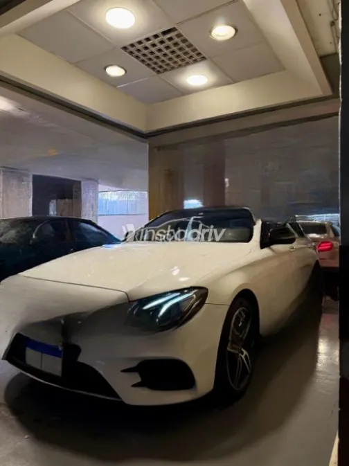 مرسيدس E 200 2017 أبيض أوتوماتيك مستعملة للبيع في مصر الجديدة - 2