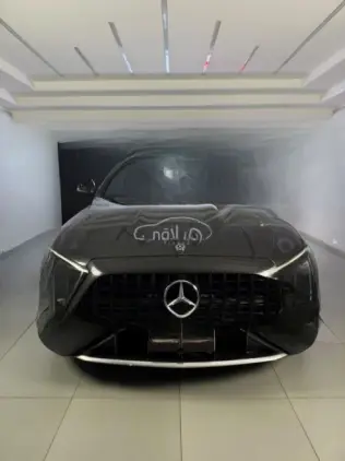 Mercedes E 300 2021 Black Automatic Used for Sale in Cairo