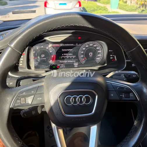 Audi Q7 2021 Gray Automatic Used for Sale in Greater Cairo ( Cairo + Giza) - 9