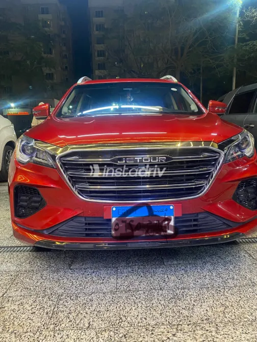 Jetour X70 2024 Red Automatic Used for Sale in Greater Cairo ( Cairo + Giza) - 1