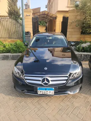 Mercedes E 180 2019 Black Automatic Used for Sale in Greater Cairo ( Cairo + Giza)