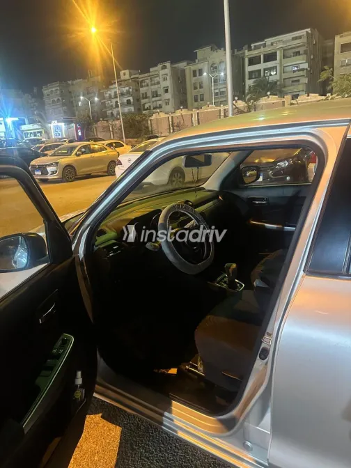 Suzuki Swift 2022 Silver Automatic Used for Sale in Greater Cairo ( Cairo + Giza) - 3