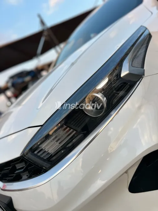 كيا جراند سيراتو 2023 أبيض أوتوماتيك مستعملة للبيع في القاهرة الكبرى ( القاهرة - الجيزة) - 5