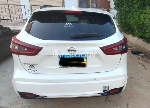 Nissan Qashqai 2022 White Automatic Used for Sale in Greater Cairo ( Cairo + Giza) - 8