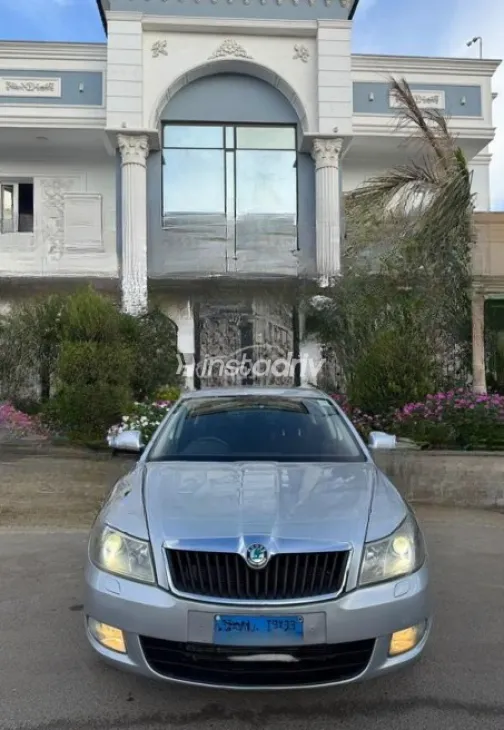 سكودا فانتازيا 2012 فضي أوتوماتيك مستعملة للبيع في القاهرة - 3