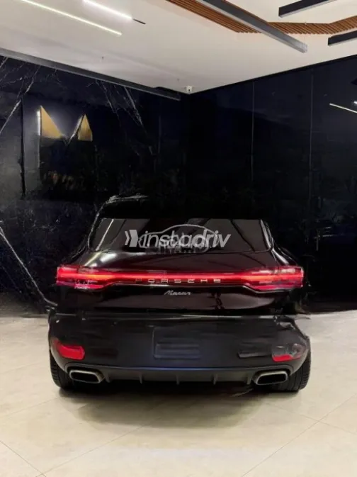 Porsche Macan 2021 Black Automatic Used for Sale in Cairo - 8