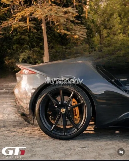 Lotus Emira 2025 Gray Automatic Used for Sale in Sheikh Zayed City - 5