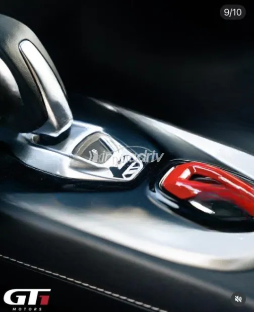Lotus Emira 2025 Gray Automatic Used for Sale in Sheikh Zayed City - 8