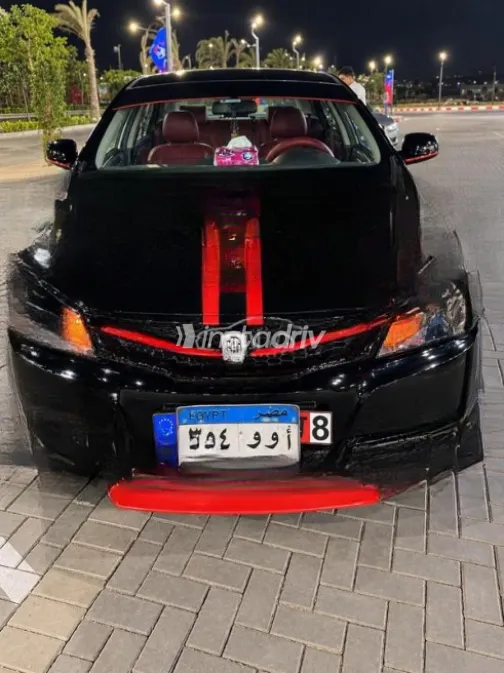 ام جى 350 2012 أسود أوتوماتيك مستعملة للبيع في الجيزة - 6