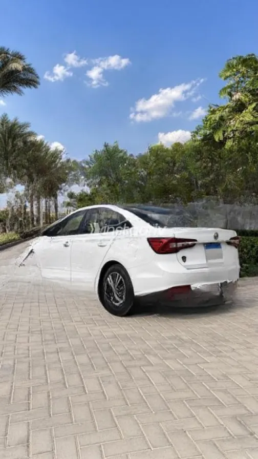 MG 5 2022 White Automatic Used for Sale in Dokki - 2